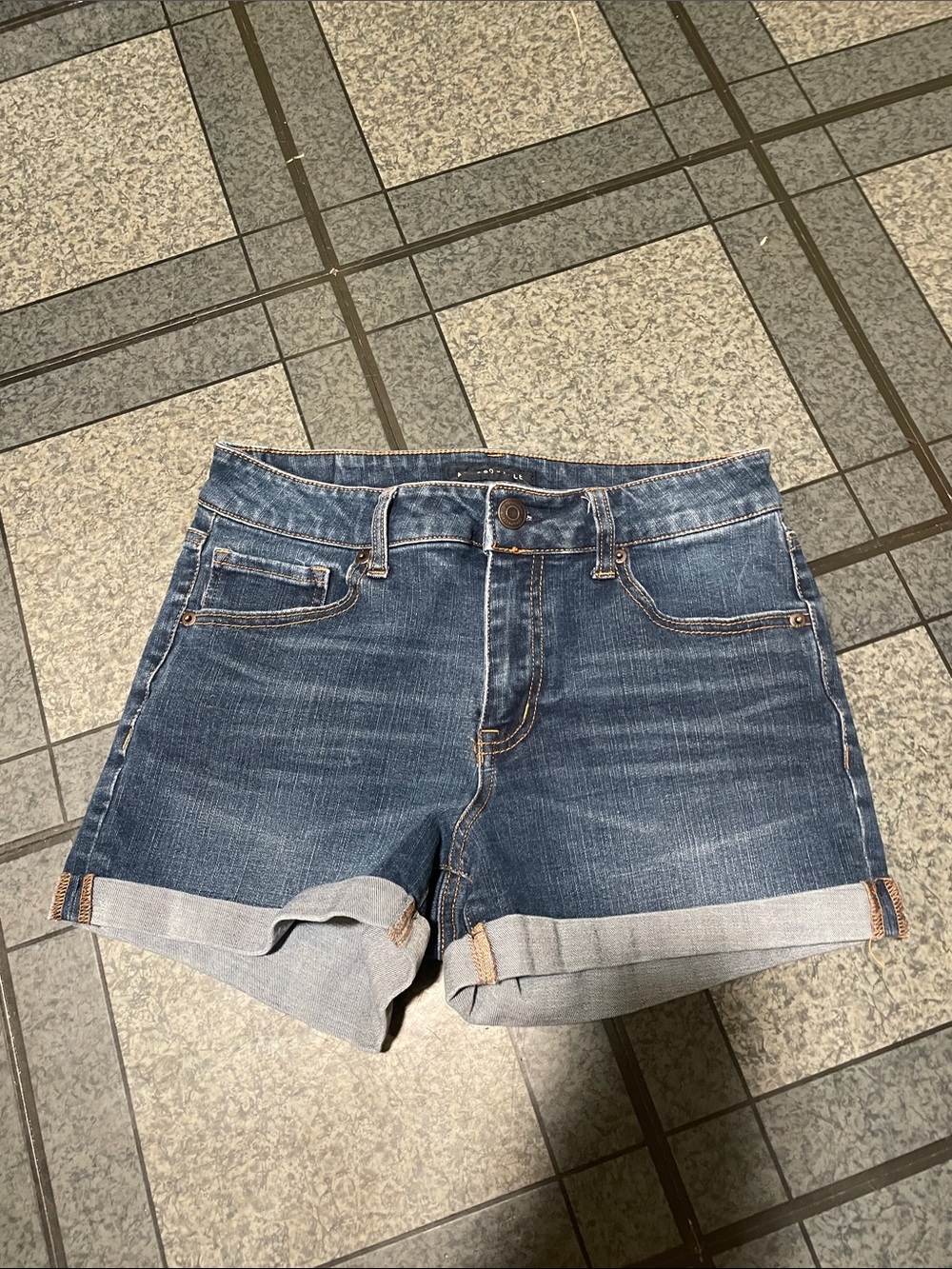 Aeropostale Blue High Waisted Midi Denim Shorts Jean shorts size 8
